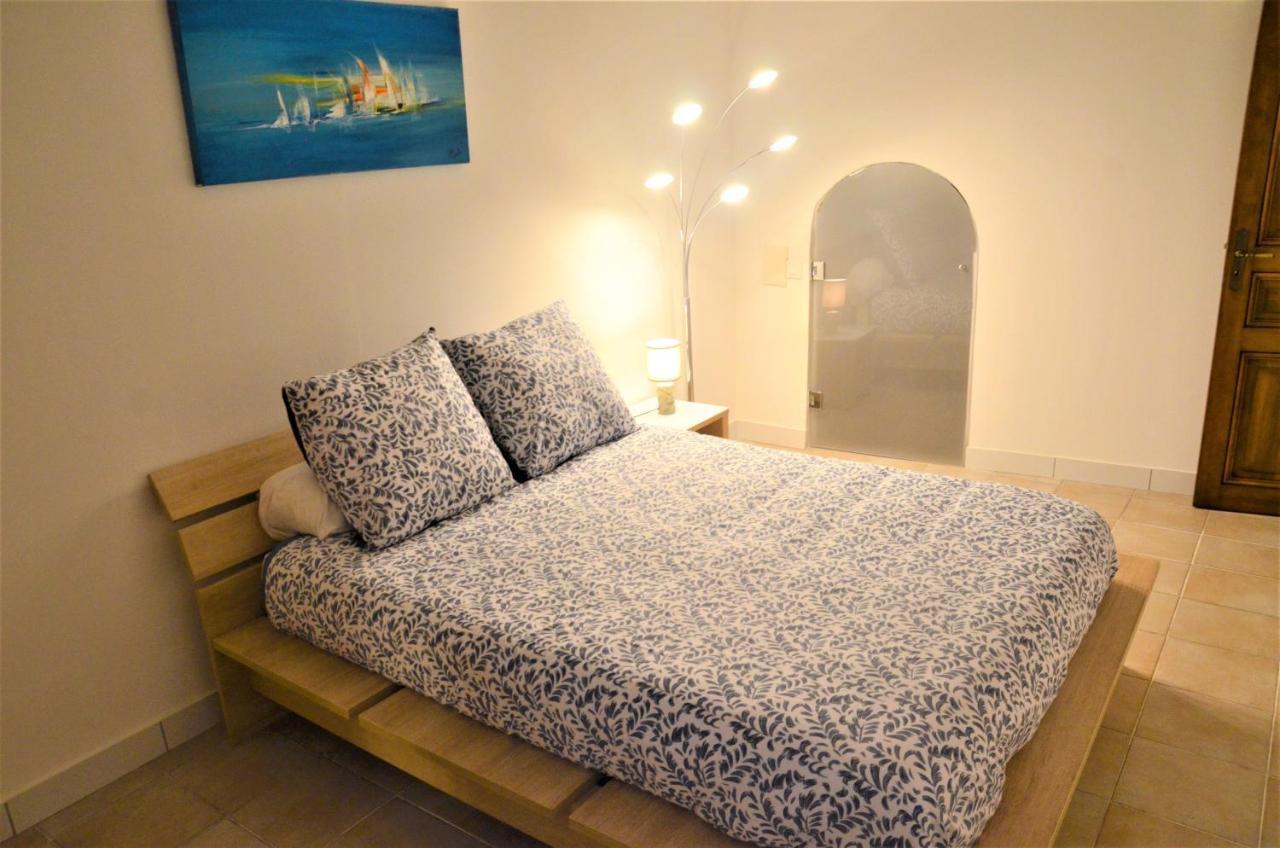 Casa Mia Apartment อองทีบส์ ภายนอก รูปภาพ