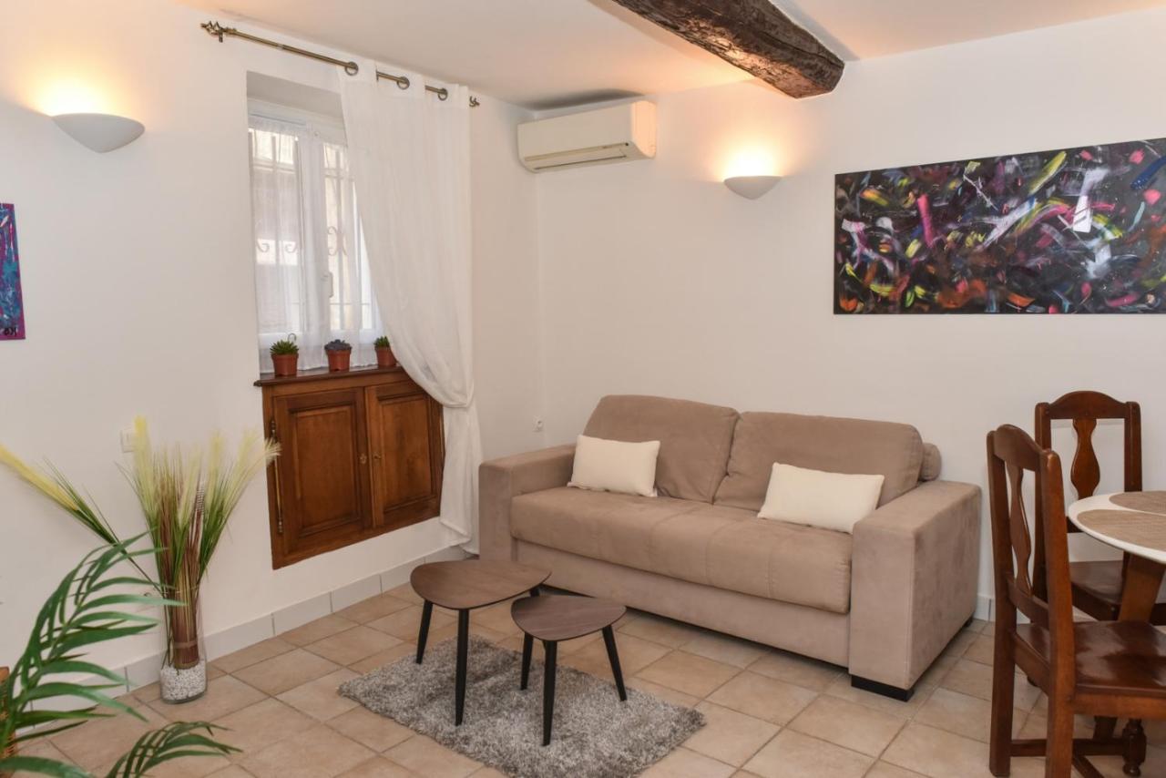 Casa Mia Apartment อองทีบส์ ภายนอก รูปภาพ