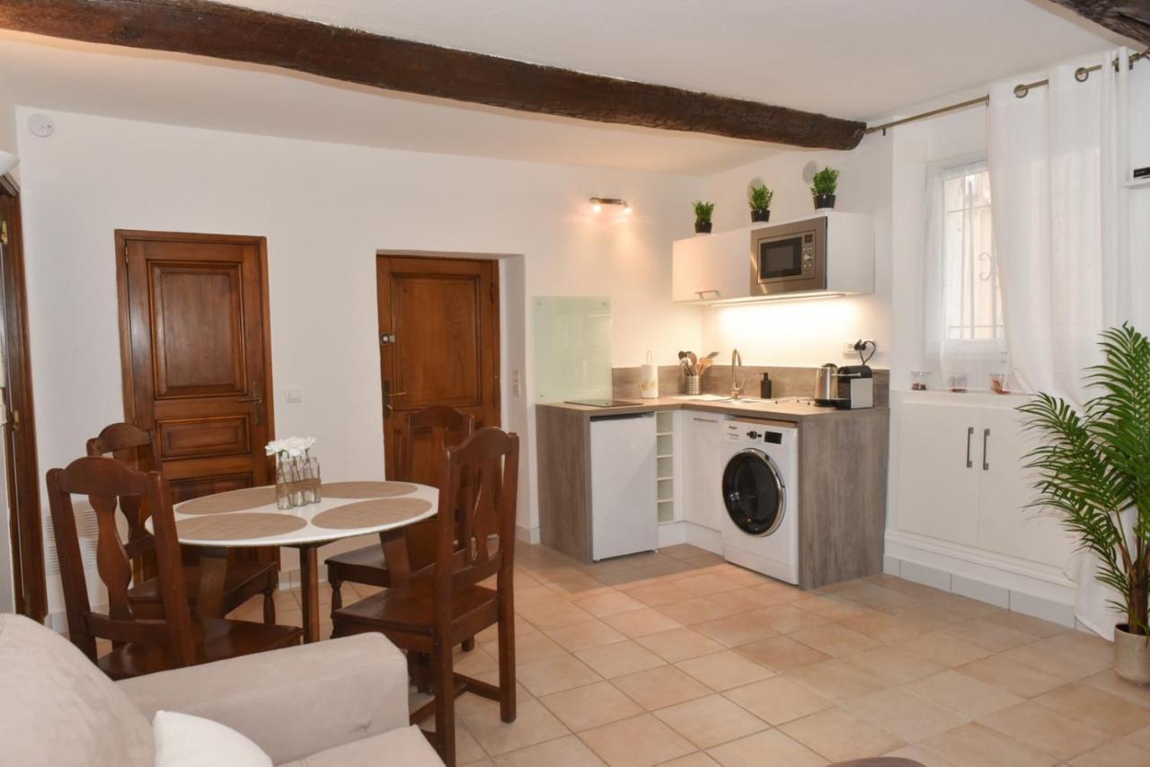 Casa Mia Apartment อองทีบส์ ภายนอก รูปภาพ