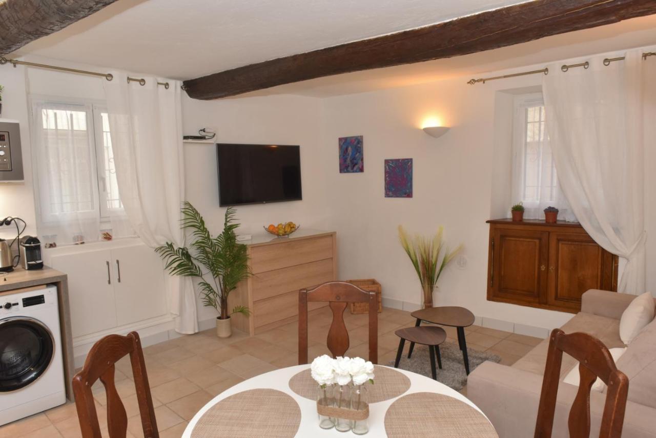 Casa Mia Apartment อองทีบส์ ภายนอก รูปภาพ